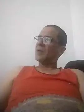 Snapshot of barboza991 chatting on 01.15.25 barboza991 online show from 01.15.25