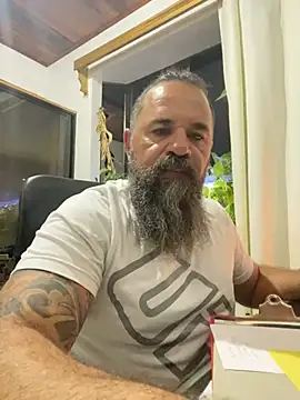 Snapshot of charlesVidal chatting on 03.02.25 charlesVidal online show from 03.02.25