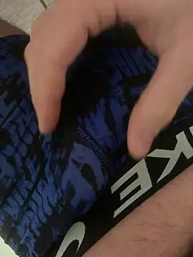 Snapshot of MrfrenchCock chatting on 12.19.24 MrfrenchCock online show from 12.19.24