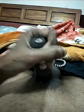 Snapshot of ravi707984 chatting on 11.12.25 ravi707984 online show from 11.12.25