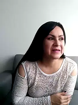 jescaoporto4 online show from 01.08.25
