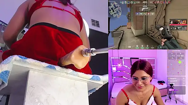 Snapshot of Sara-Hill chatting on 12.08.24 Sara-Hill online show from 12.08.24