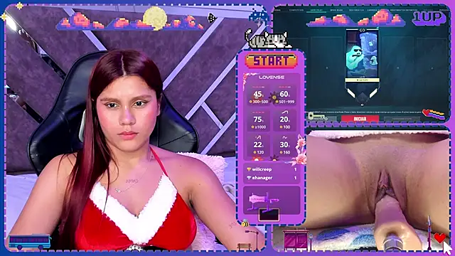 Snapshot of Sara-Hill chatting on 12.11.24 Sara-Hill online show from 12.11.24