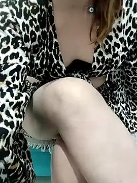 Snapshot of simay1111 chatting on 01.13.25 simay1111 online show from 01.13.25