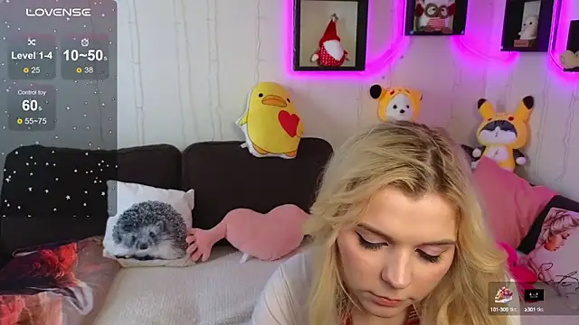 Snapshot of Kate_Legend chatting on 03.22.25 Kate Legend online show from 03.22.25