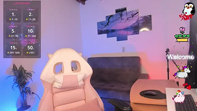 Snapshot of odelei chatting on 03.11.25 odelei online show from 03.11.25