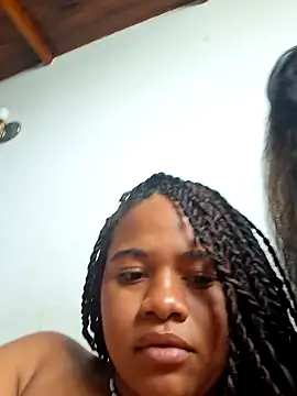 Snapshot of DANIELA_MICHEL chatting on 12.19.24 DANIELA MICHEL online show from 12.19.24