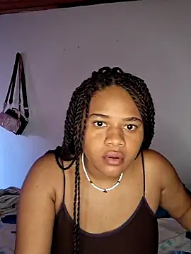 Snapshot of DANIELA_MICHEL chatting on 12.20.24 DANIELA MICHEL online show from 12.20.24