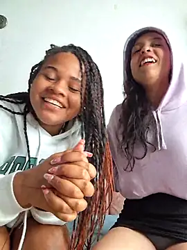 Snapshot of DANIELA_MICHEL chatting on 12.23.24 DANIELA MICHEL online show from 12.23.24