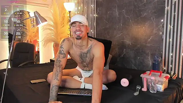 Snapshot of Duriel_ chatting on 01.17.25 Duriel  online show from 01.17.25