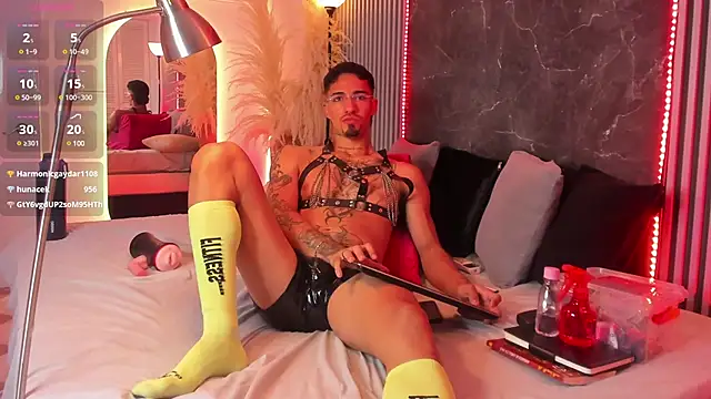 Snapshot of Duriel_ chatting on 01.23.25 Duriel  online show from 01.23.25