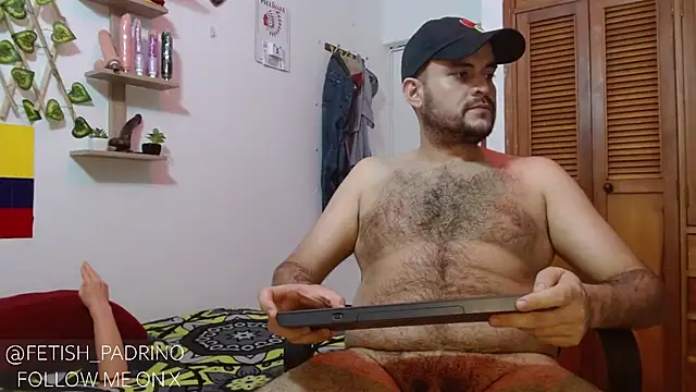 fetish padrino online show from 03.06.25
