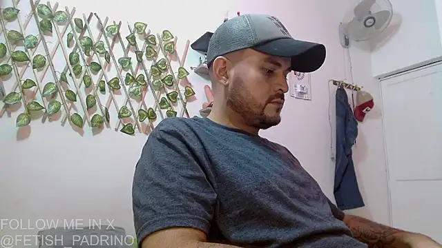 fetish padrino online show from 03.18.25