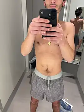 Snapshot of Dylansd chatting on 12.23.24 Dylansd online show from 12.23.24