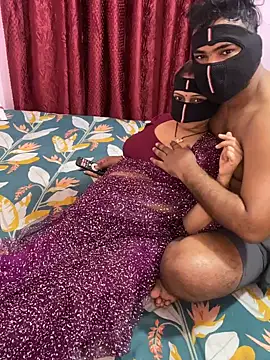 Snapshot of mickey_love chatting on 03.05.25 mickey love online show from 03.05.25