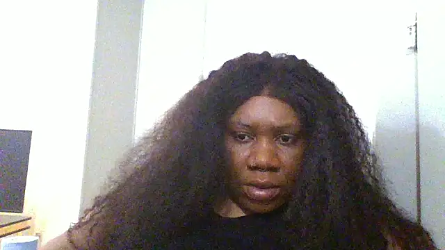 Snapshot of bonbonaumiel chatting on 12.02.24 bonbonaumiel online show from 12.02.24