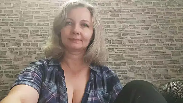 EdithManning online show from 10.20.25