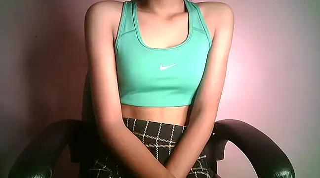 Snapshot of Chandani-Love chatting on 02.12.25 Chandani-Love online show from 02.12.25