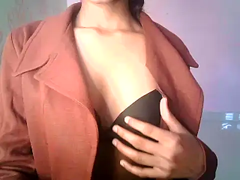 Snapshot of Chandani-Love chatting on 03.02.25 Chandani-Love online show from 03.02.25