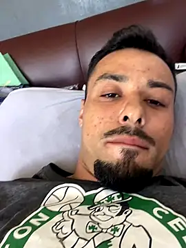 Snapshot of WCosso chatting on 11.10.25 WCosso online show from 11.10.25