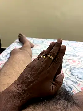 Snapshot of cum4mheaven chatting on 10.15.25 cum4mheaven online show from 10.15.25