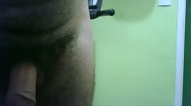 Snapshot of loganwolverine02 chatting on 01.08.25 loganwolverine02 online show from 01.08.25