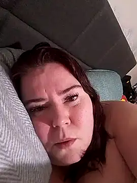 Snapshot of Viola_SassyX chatting on 12.04.24 Viola SassyX online show from 12.04.24