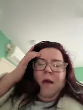 Snapshot of Viola_SassyX chatting on 03.23.25 Viola SassyX online show from 03.23.25