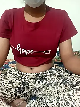 Snapshot of Ammualagitamil chatting on 01.11.25 Ammualagitamil online show from 01.11.25