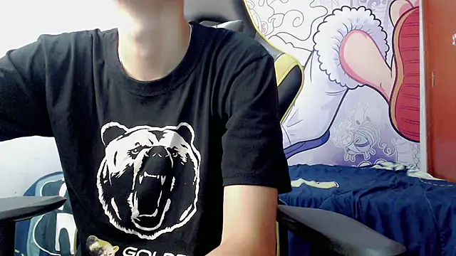 Snapshot of johnny_cagee chatting on 12.20.24 johnny cagee online show from 12.20.24