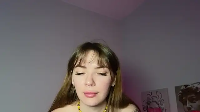 Snapshot of Vetalife chatting on 03.18.25 Vetalife online show from 03.18.25