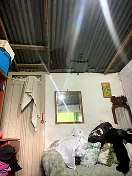 Snapshot of ElNegroRony chatting on 10.09.25 ElNegroRony online show from 10.09.25