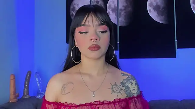 Snapshot of maddy_walker chatting on 12.09.24 maddy walker online show from 12.09.24