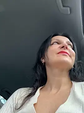 Snapshot of -OLYA- chatting on 02.25.25 -OLYA- online show from 02.25.25