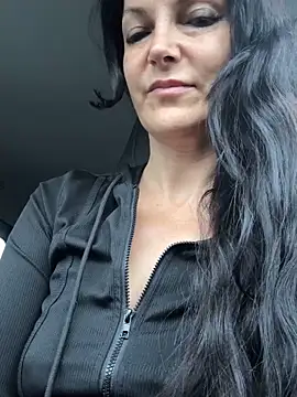 Snapshot of -OLYA- chatting on 10.09.25 -OLYA- online show from 10.09.25