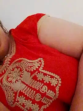 Snapshot of houda_sex_hot chatting on 01.15.25 houda sex hot online show from 01.15.25