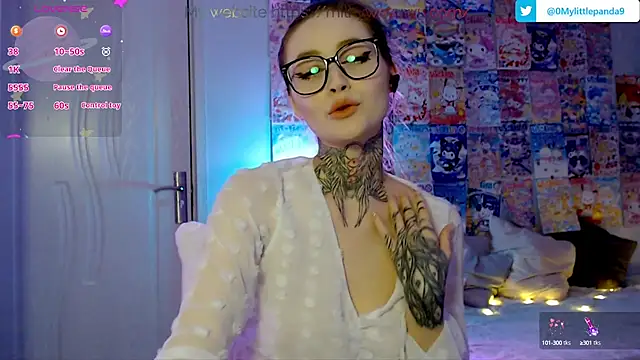 Snapshot of Milky_way_UwU chatting on 12.08.24 Milky way UwU online show from 12.08.24