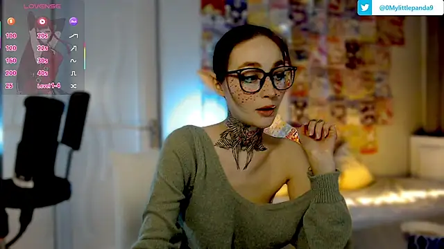 Snapshot of Milky_way_UwU chatting on 03.18.25 Milky way UwU online show from 03.18.25