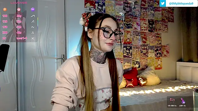 Snapshot of Milky_way_UwU chatting on 03.22.25 Milky way UwU online show from 03.22.25