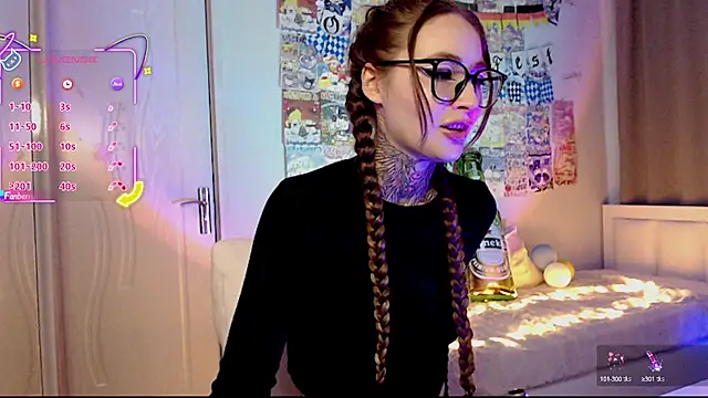 Snapshot of Milky_way_UwU chatting on 09.30.25 Milky way UwU online show from 09.30.25