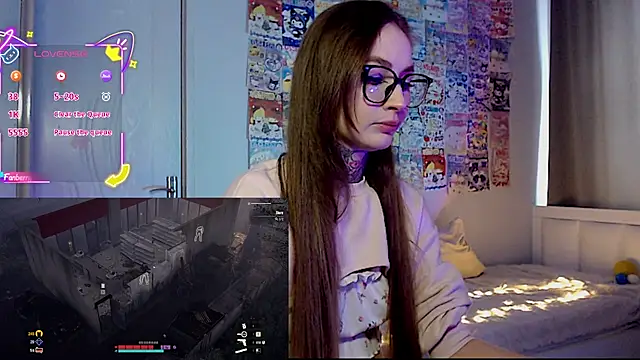 Snapshot of Milky_way_UwU chatting on 10.19.25 Milky way UwU online show from 10.19.25