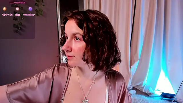 Snapshot of mind_game chatting on 02.08.25 mind game online show from 02.08.25