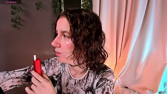 Snapshot of mind_game chatting on 03.15.25 mind game online show from 03.15.25