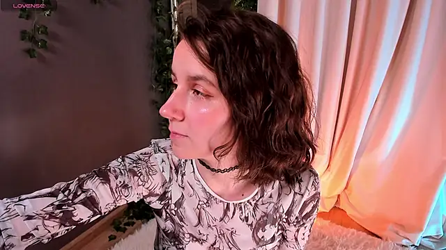 Snapshot of mind_game chatting on 03.15.25 mind game online show from 03.15.25