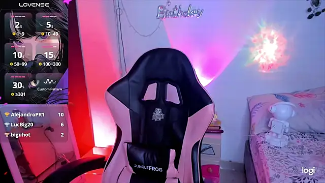 Snapshot of Kaoriyoshii chatting on 03.14.25 Kaoriyoshii online show from 03.14.25