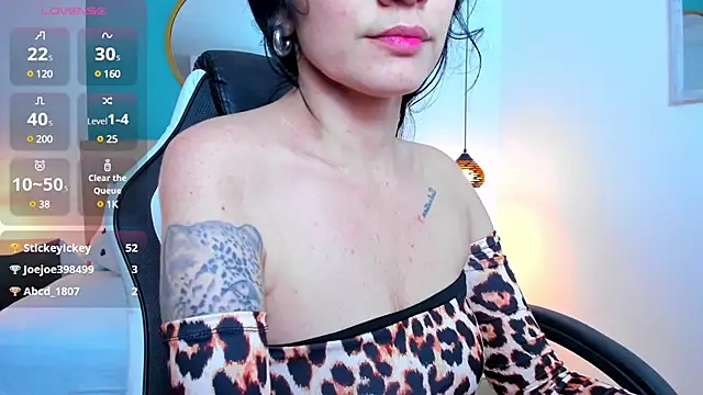 Snapshot of elissa_iris chatting on 03.08.25 elissa iris online show from 03.08.25