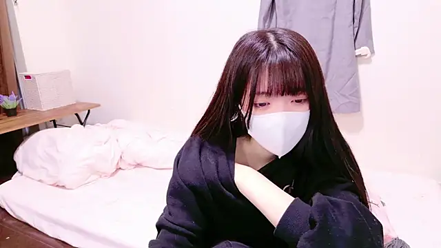 Snapshot of irohani_USA_2 chatting on 12.18.24 irohani USA 2 online show from 12.18.24