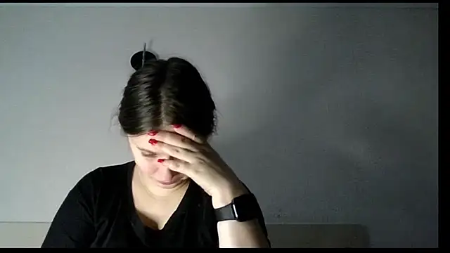 Snapshot of kila_lo chatting on 02.14.25 kila lo online show from 02.14.25