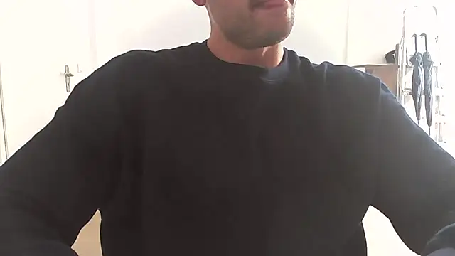 taallguyy 196 online show from 09.10.25