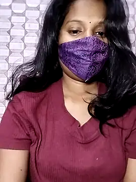 Snapshot of Shivani_Tivari chatting on 02.19.25 Shivani Tivari online show from 02.19.25